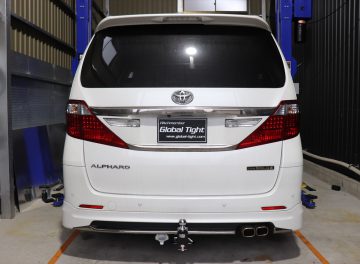 TOYOTA（トヨタ）社製、アルファード 20系（Sモデリスタエアロ）用ヒッチメンバーの施工事例 / メイン画像