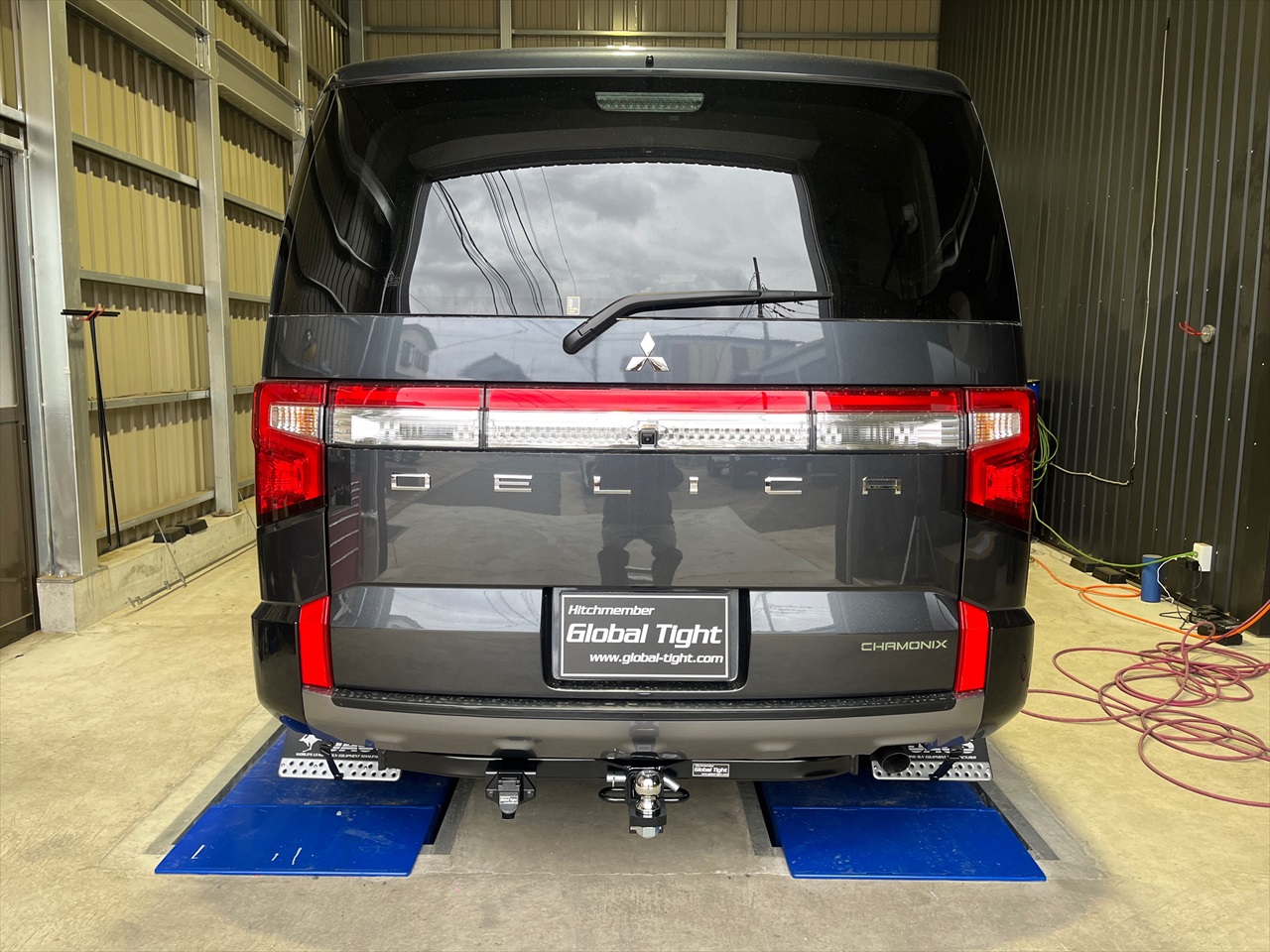 デリカD5,マイナー後モデル,ヒッチメンバー,取付,トレーラー デリカD5,マイナー後モデル,ヒッチメンバー,取付,トレーラー