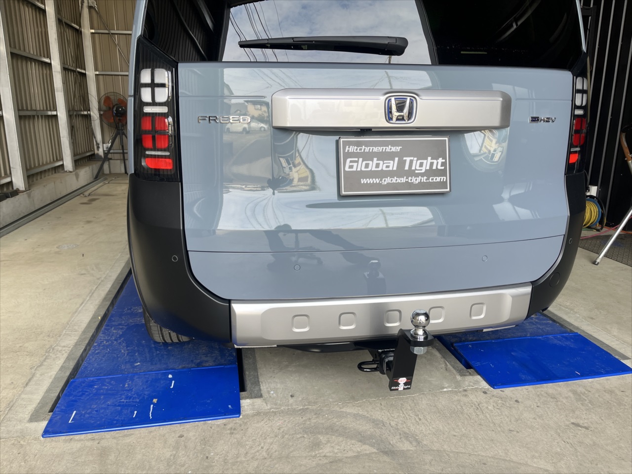 フリードクラスター,ヒッチメンバー,ジェットスキー,トレーラー,バスボート,キャンピングカー,キャンピングトレーラー,水上バイク,ボートトレーラー,牽引,サイクルキャリア,カーゴトレーラー