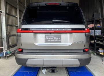 LEXUS（レクサス）社製、GX550用ヒッチメンバーの施工事例 / メイン画像