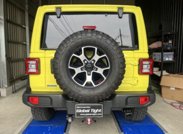 ラングラーJL20Lにヒッチメンバーを取り付け致しました。