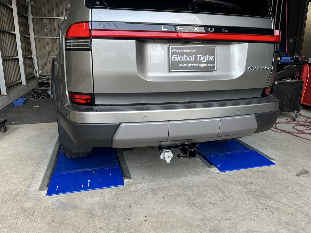 レクサス,GX550,ヒッチメンバー,ジェットスキー,トレーラー,バスボート,キャンピングカー,キャンピングトレーラー,水上バイク,ボートトレーラー,牽引,サイクルキャリア,カーゴトレーラー
