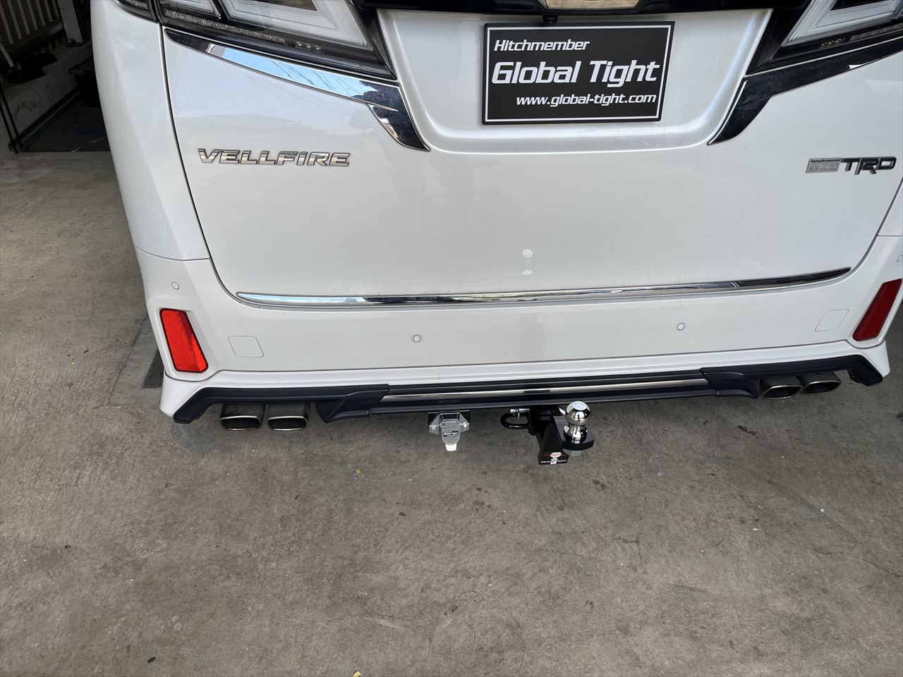 ヴェルファイア30,後期TRDエアロマフラー,ヒッチメンバー,ジェットスキー,トレーラー,バスボート,キャンピングカー,キャンピングトレーラー,水上バイク,ボートトレーラー,牽引,サイクルキャリア,カーゴトレーラー
