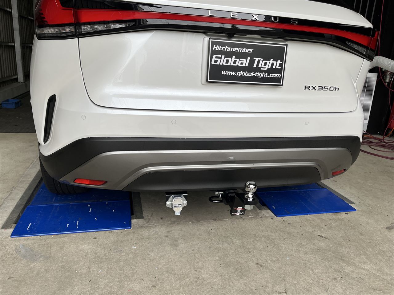 RX350h,ヒッチメンバー,ジェットスキー,トレーラー,バスボート,キャンピングカー,キャンピングトレーラー,水上バイク,ボートトレーラー,牽引,サイクルキャリア,カーゴトレーラー