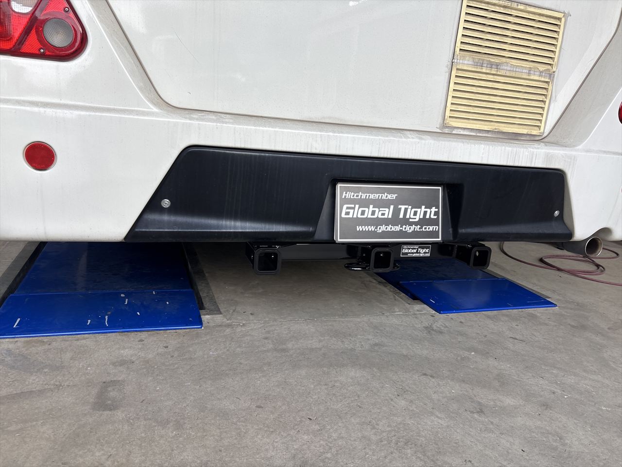 ハイエース,キャンピングカー,ヒッチメンバー,ジェットスキー,トレーラー,バスボート,キャンピングカー,キャンピングトレーラー,水上バイク,ボートトレーラー,牽引,サイクルキャリア,カーゴトレーラー