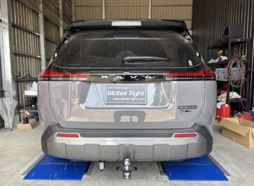 新型RAV4：60用ヒッチメンバーの販売を開始致しました。