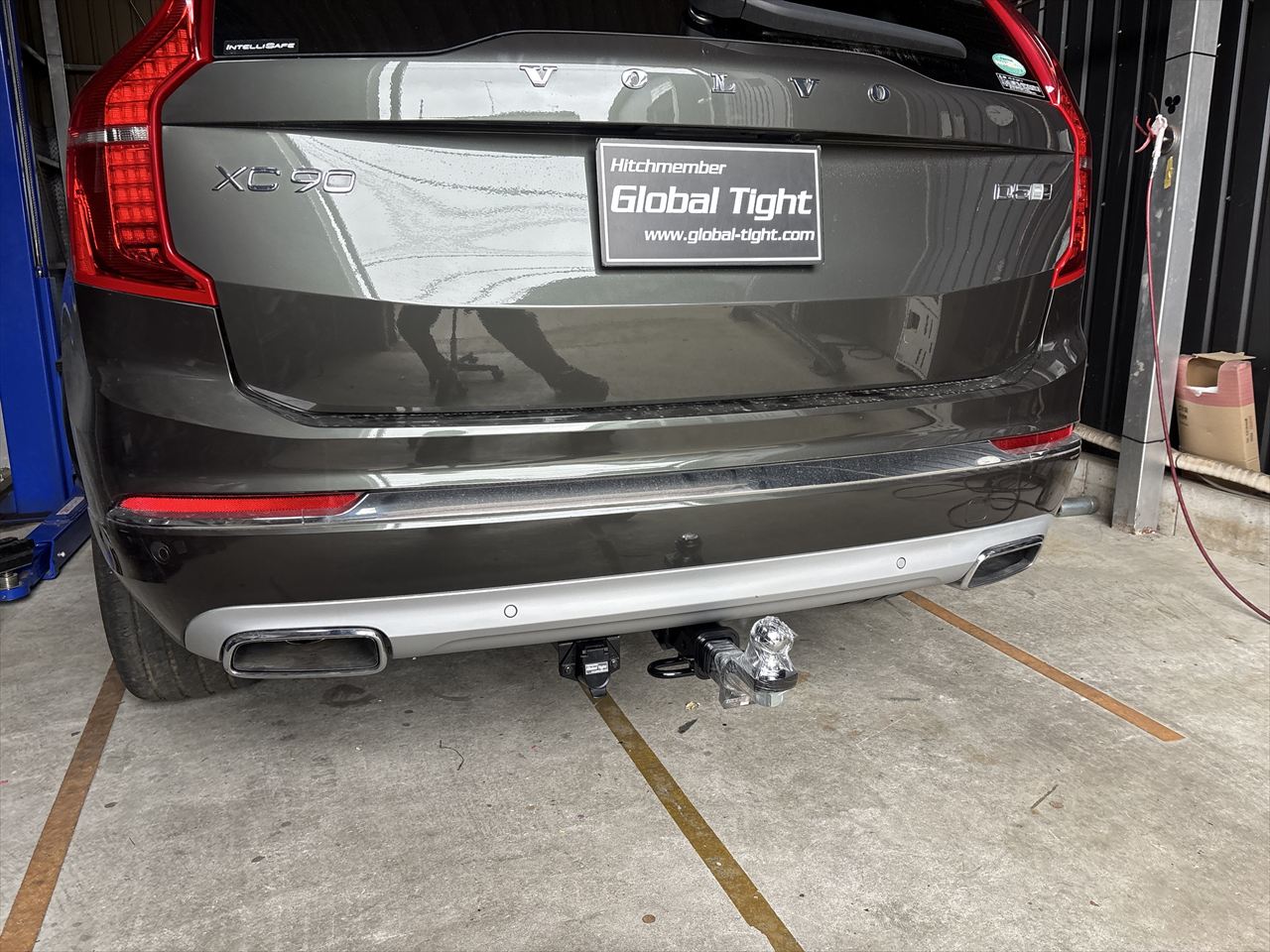ボルボ,XC90,キャンピングカー,ヒッチメンバー,ジェットスキー,トレーラー,バスボート,キャンピングカー,キャンピングトレーラー,水上バイク,ボートトレーラー,牽引,サイクルキャリア,カーゴトレーラー